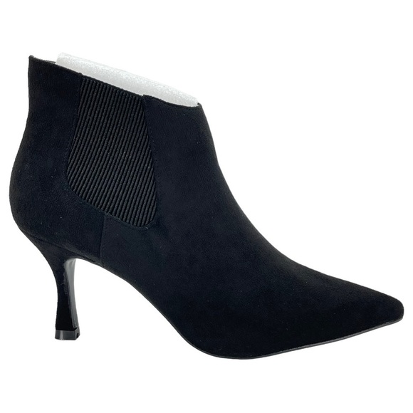 Journee Collection Elitta Black Microsuede Fabric Womens Ankle Booties size 8.5M - Picture 2 of 15